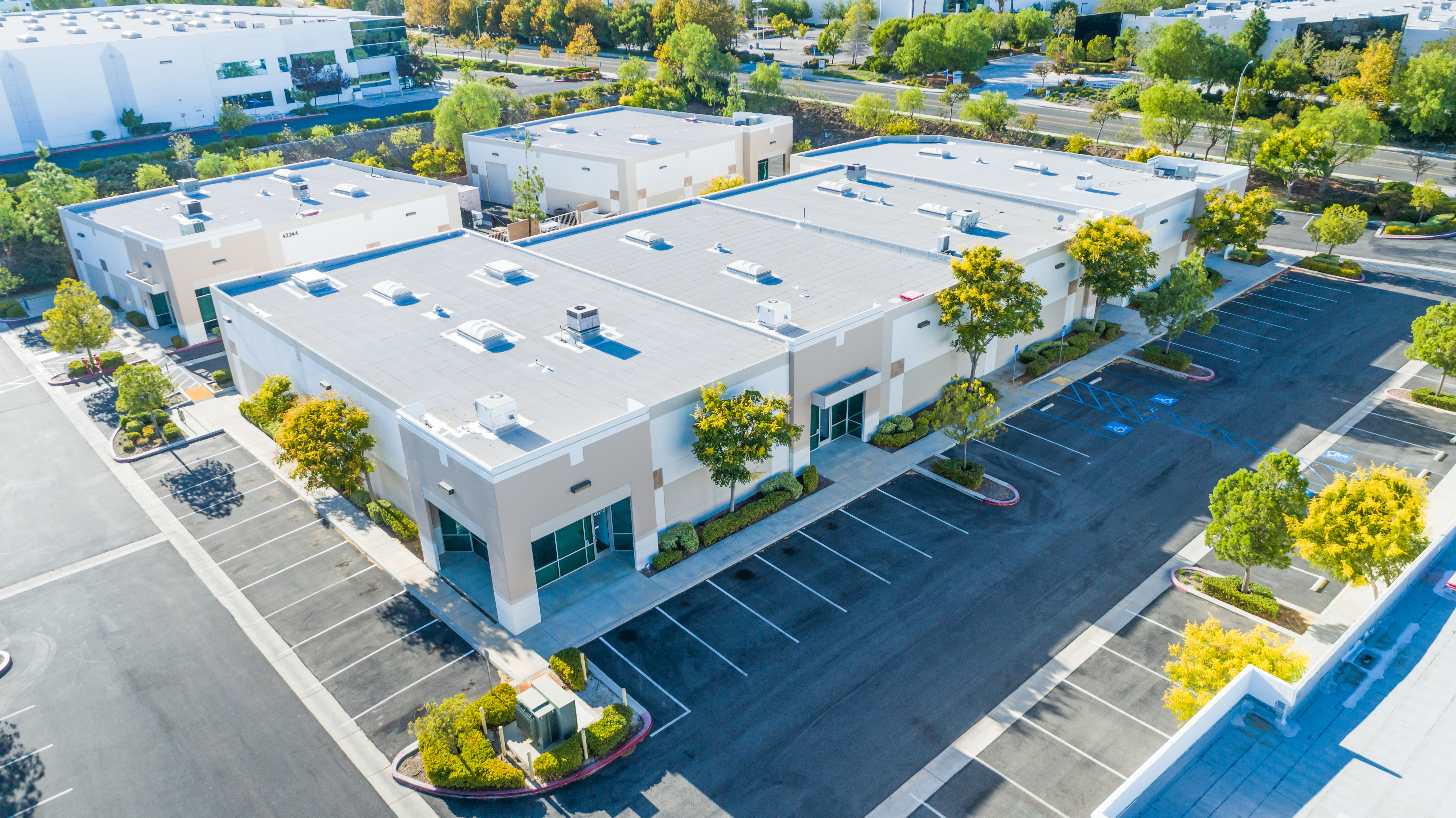 Flex industrial building